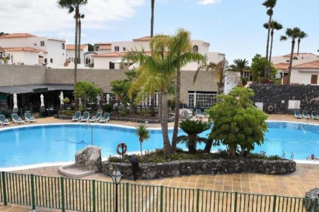 Palm Villa 1 Bed Apartment Overlooking Golf Course San Miguel de Abona Esterno foto